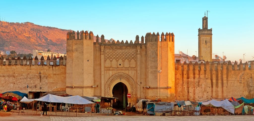 FES - vrtiljak zvokov, okusov, barv, ljudi, obrti…